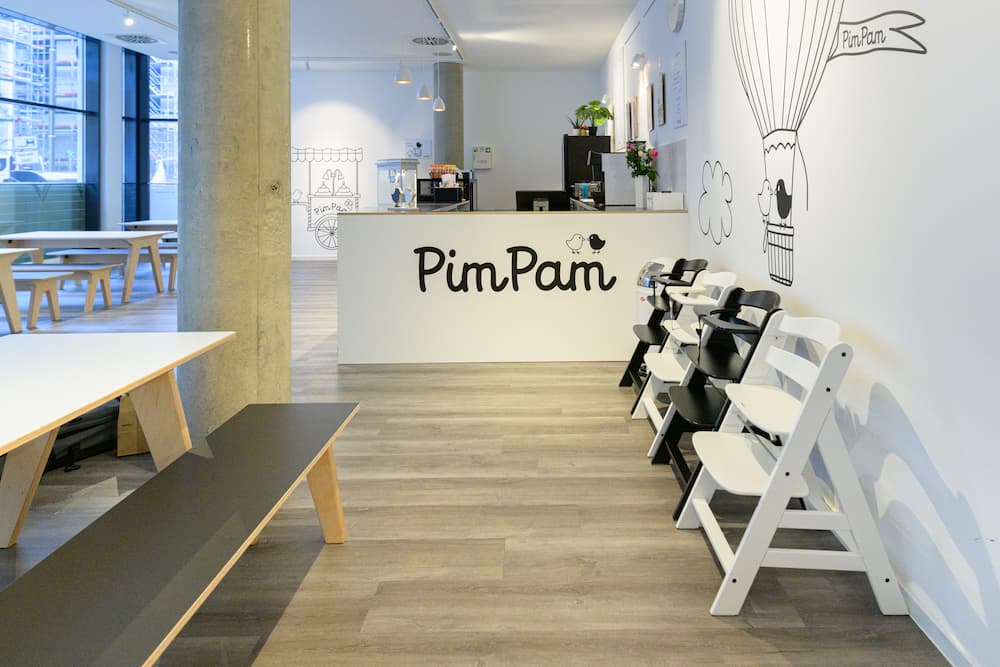 PimPam indoor playground, entrance, counter, bar, café, tables