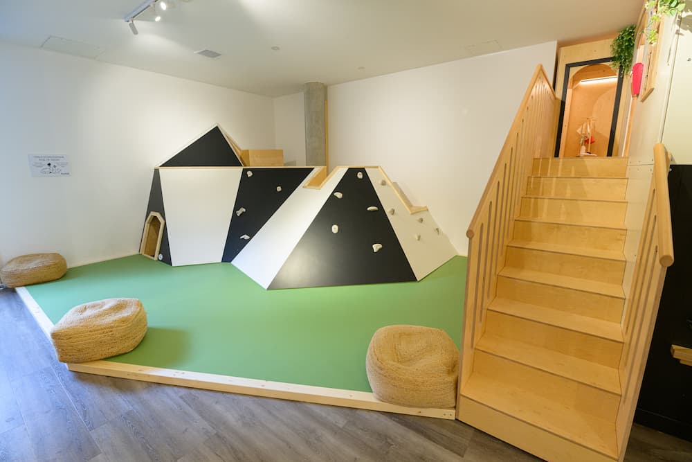 PimPam indoor playground, climbing mountain, mini Alps, mine